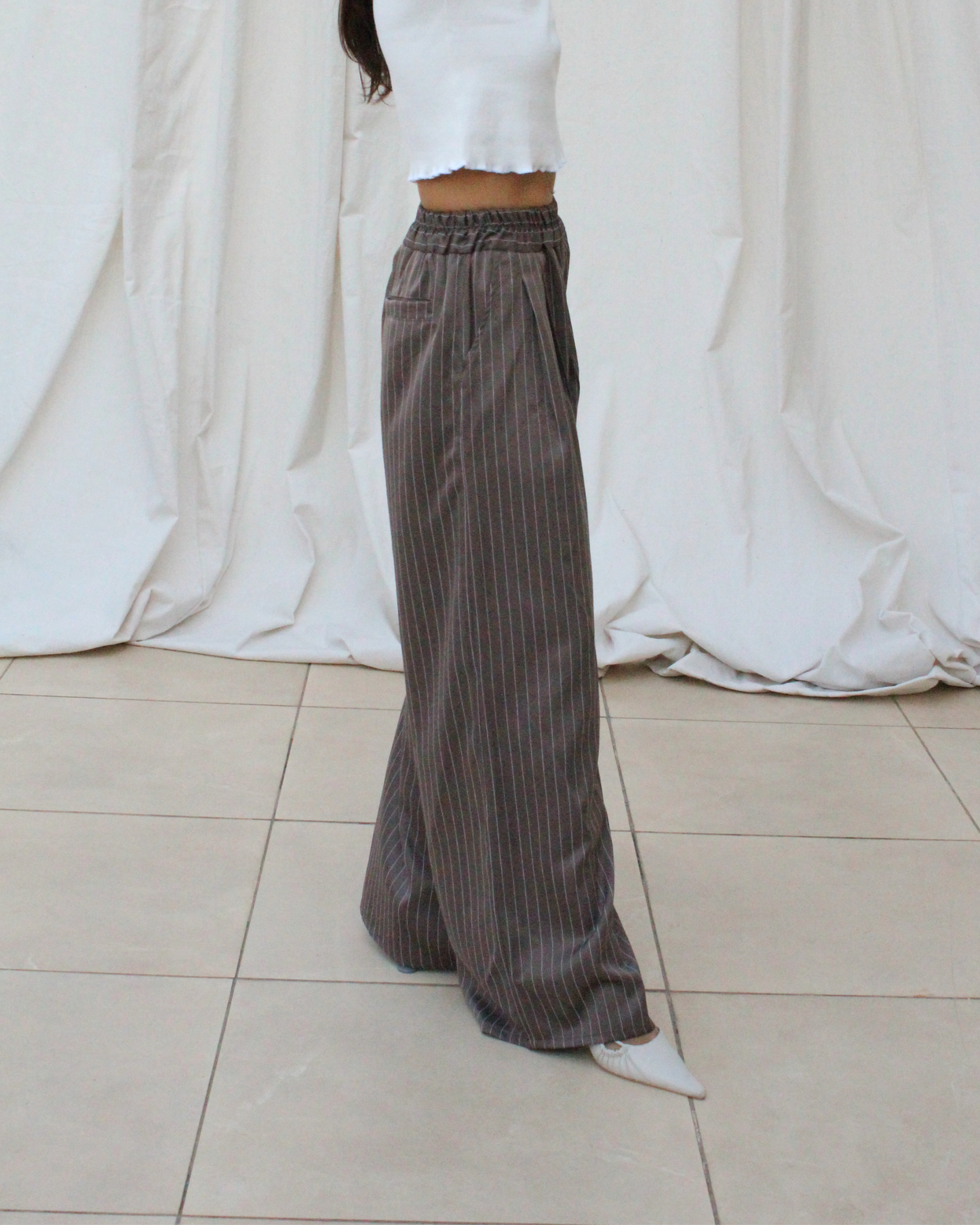 Dance pants in brown