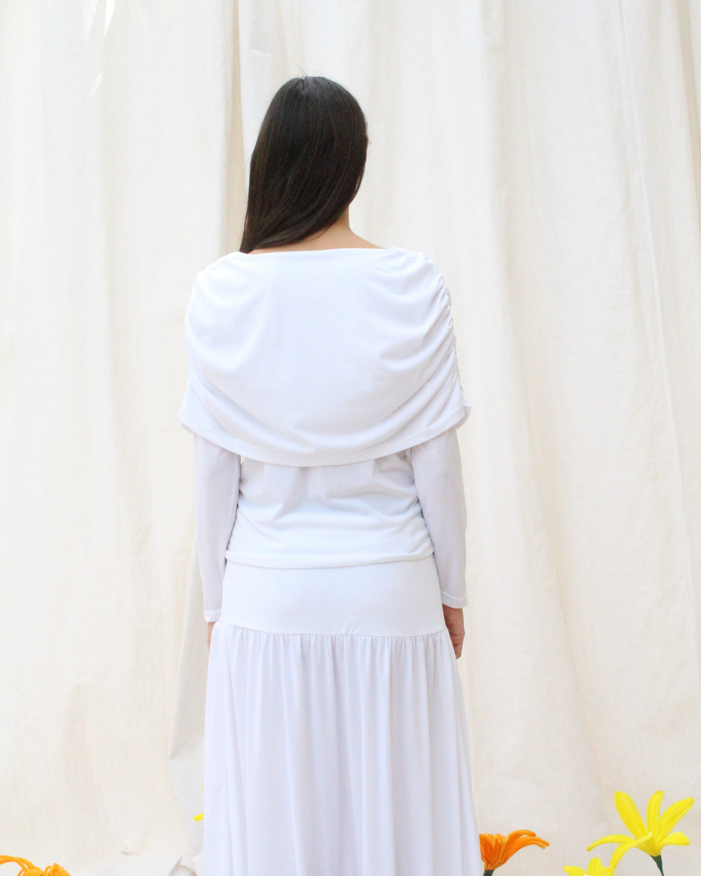 Wave long sleeve top in white