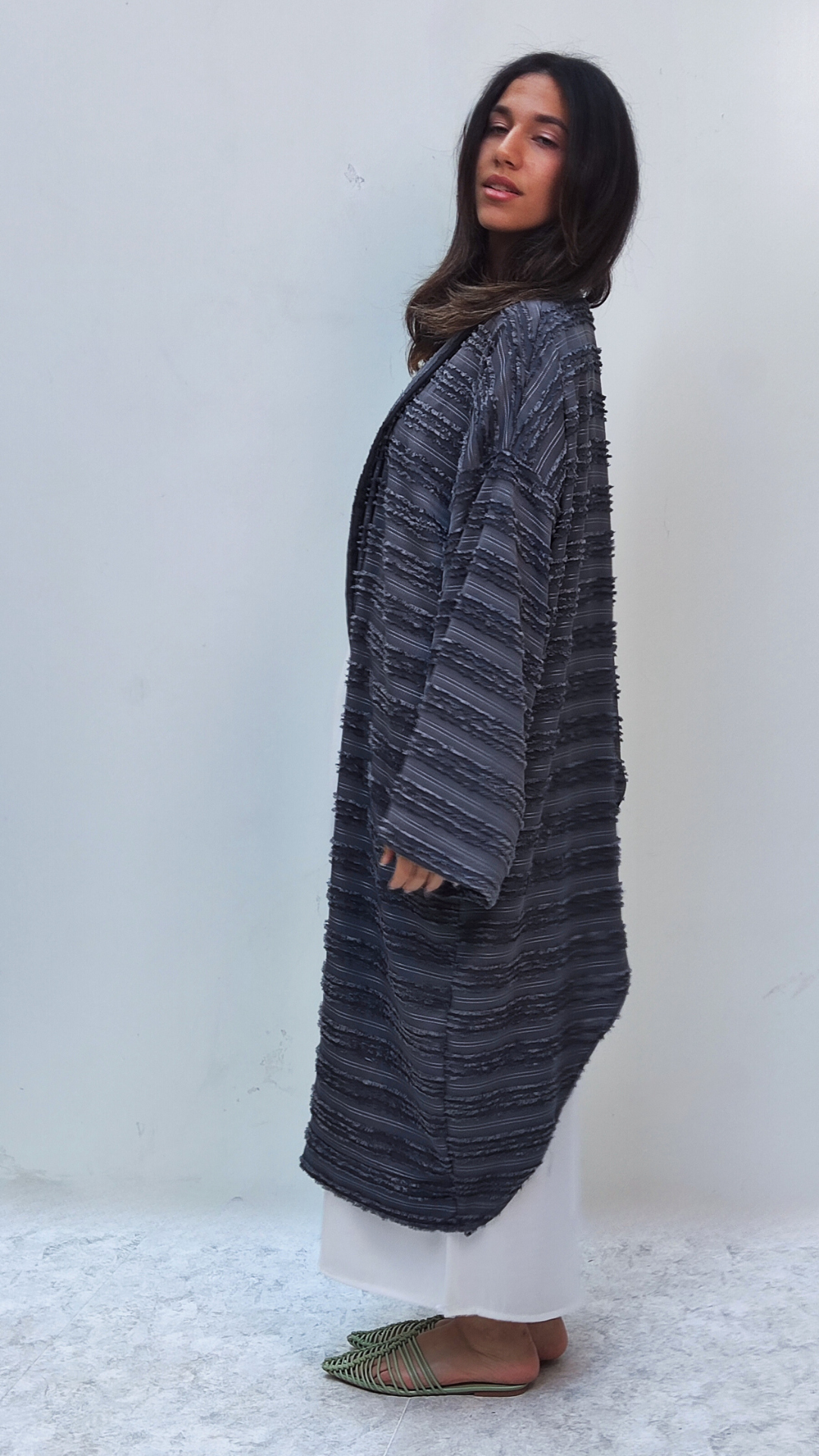Wave kimono in grey