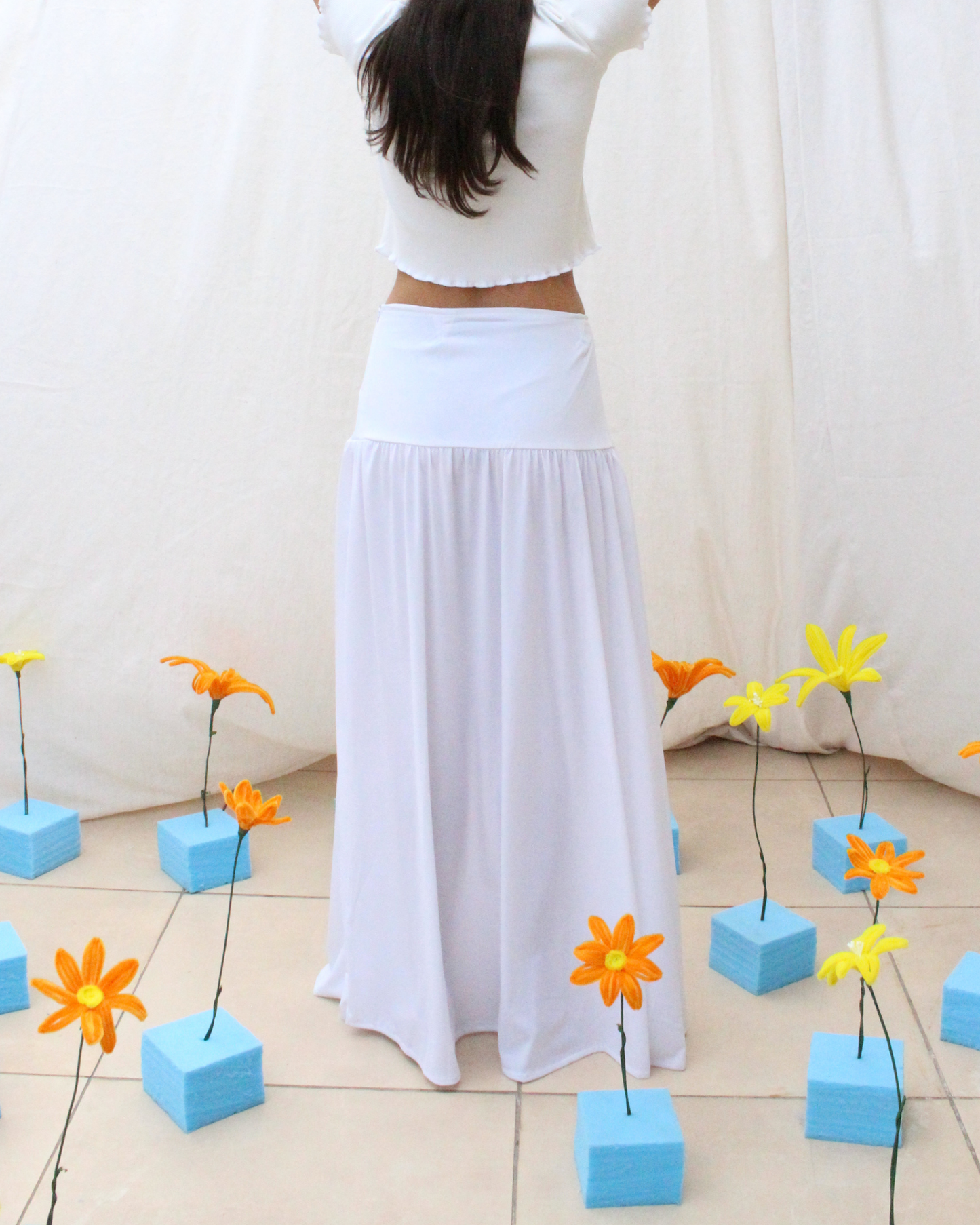 Wave skirt in white