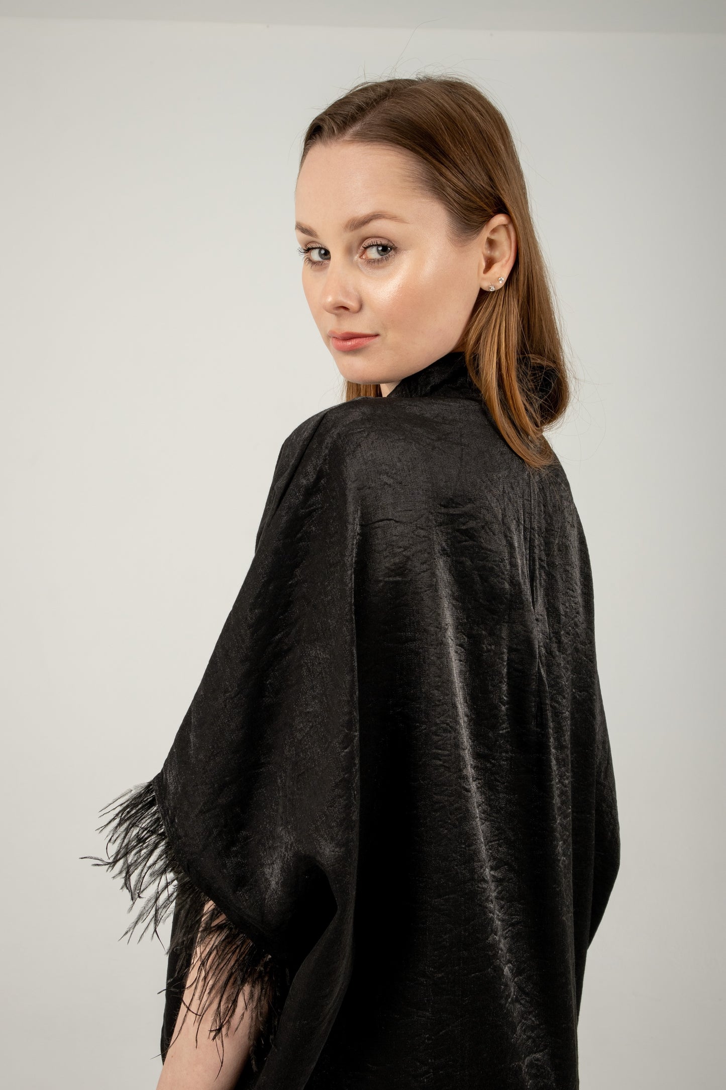 Plume blouse in black