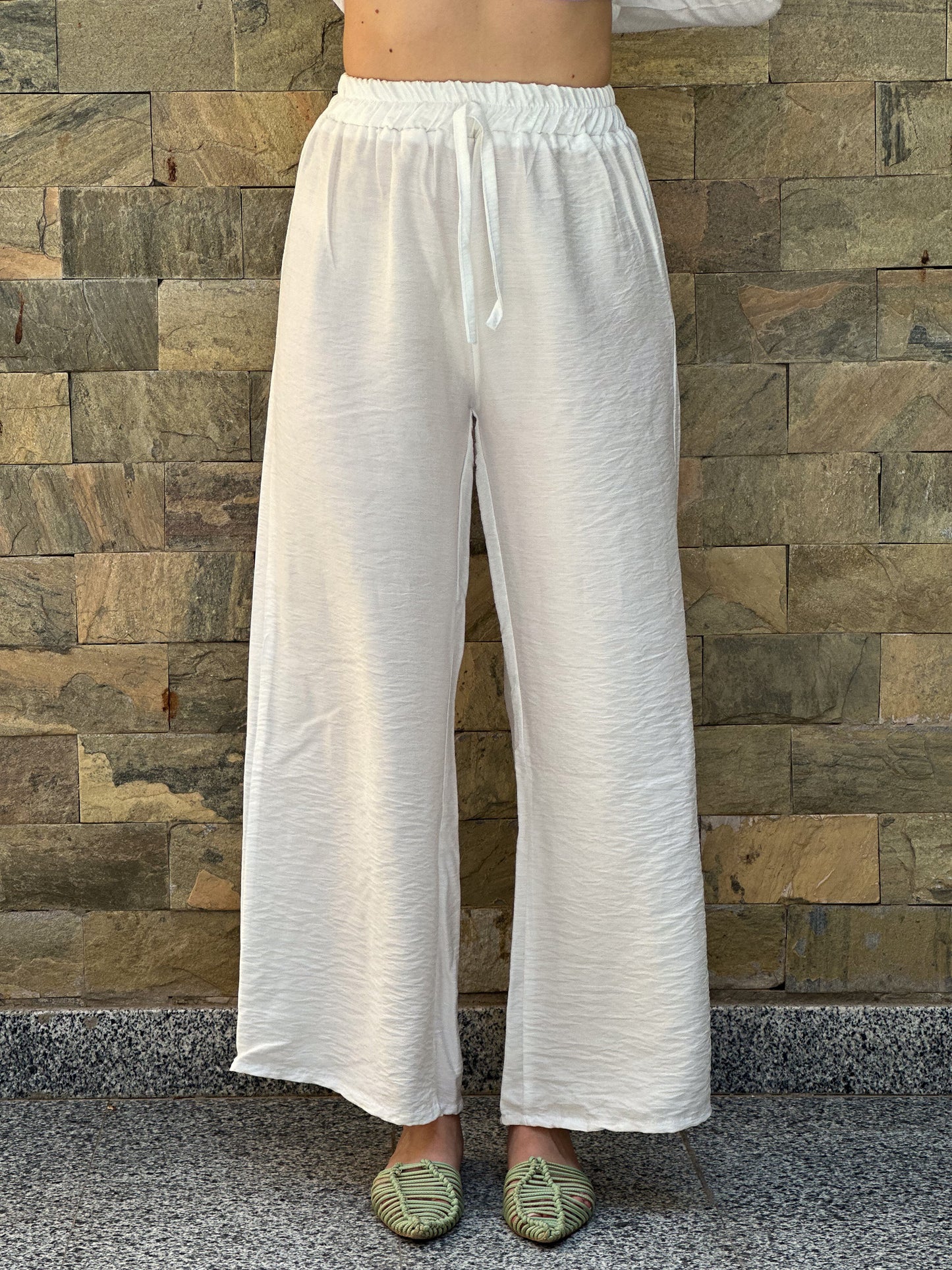 Mystery set in white