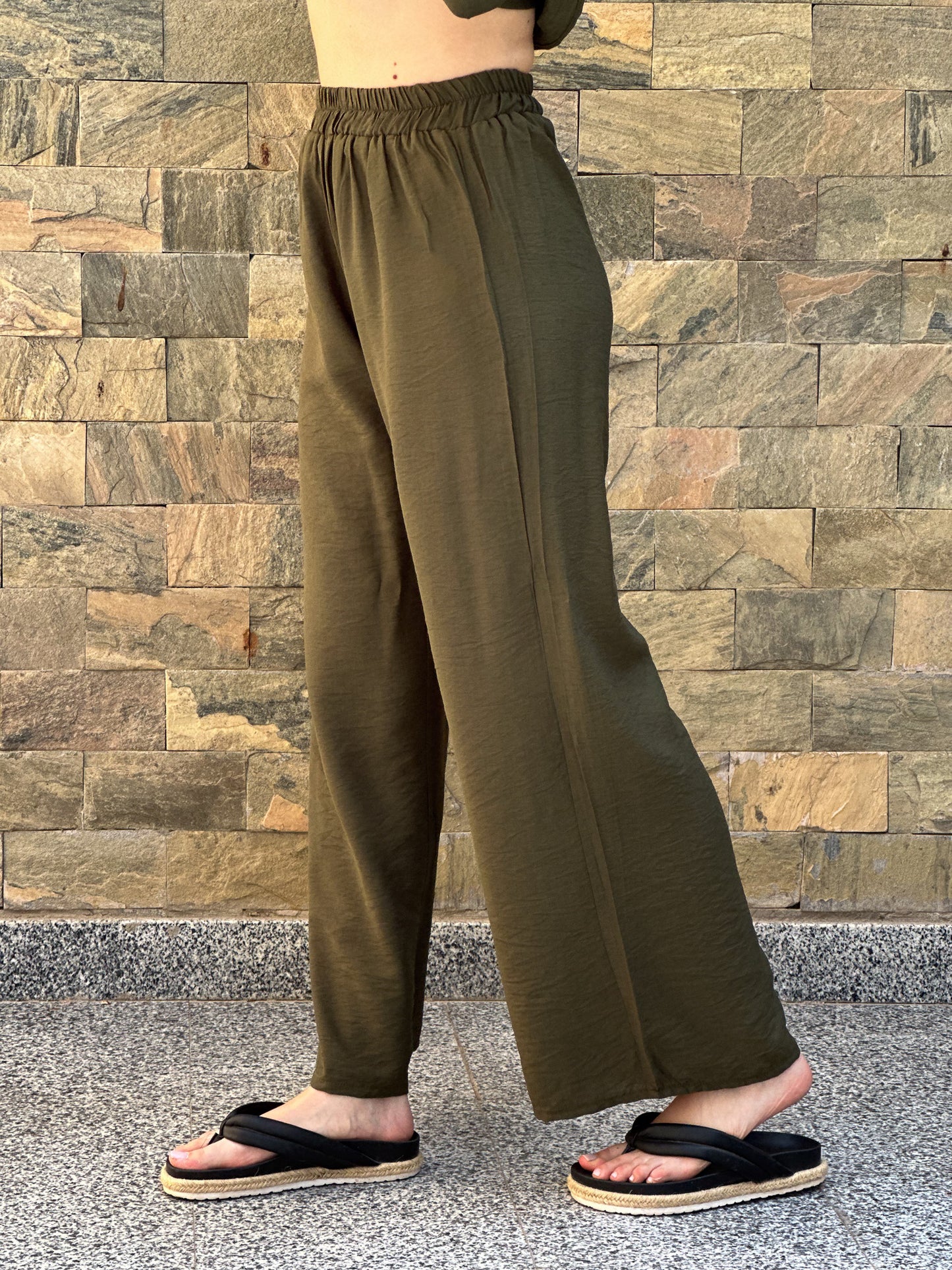 Mystery set in olive