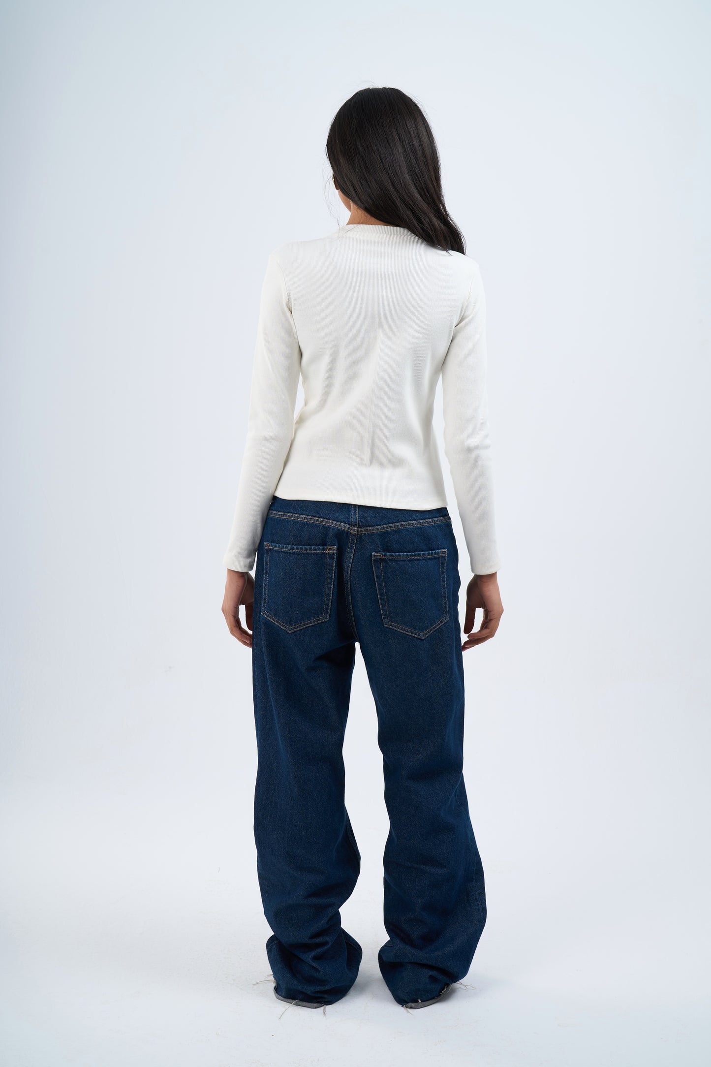 Everyday long sleeves tee in white