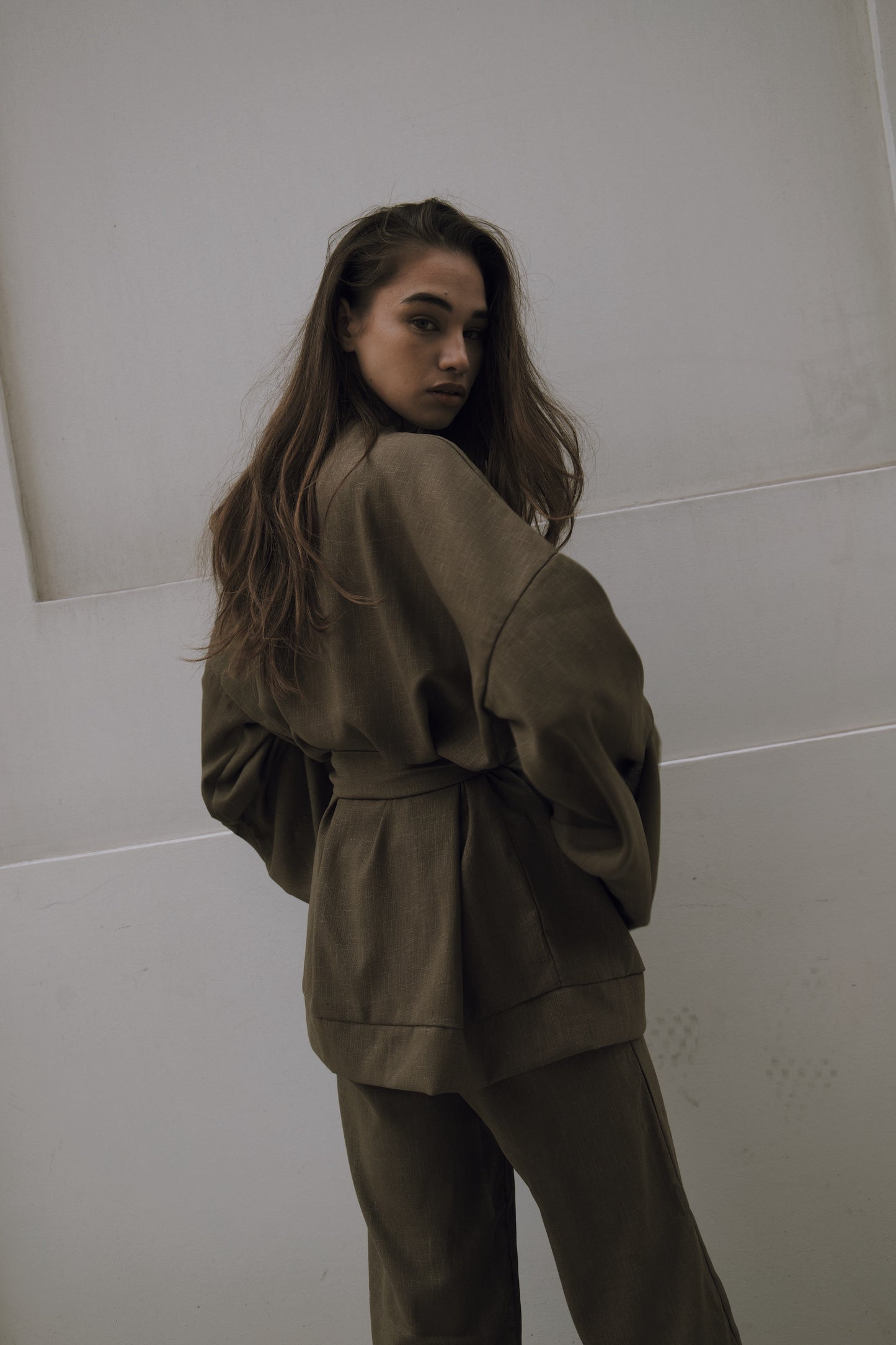 Around the world kimono in olive
