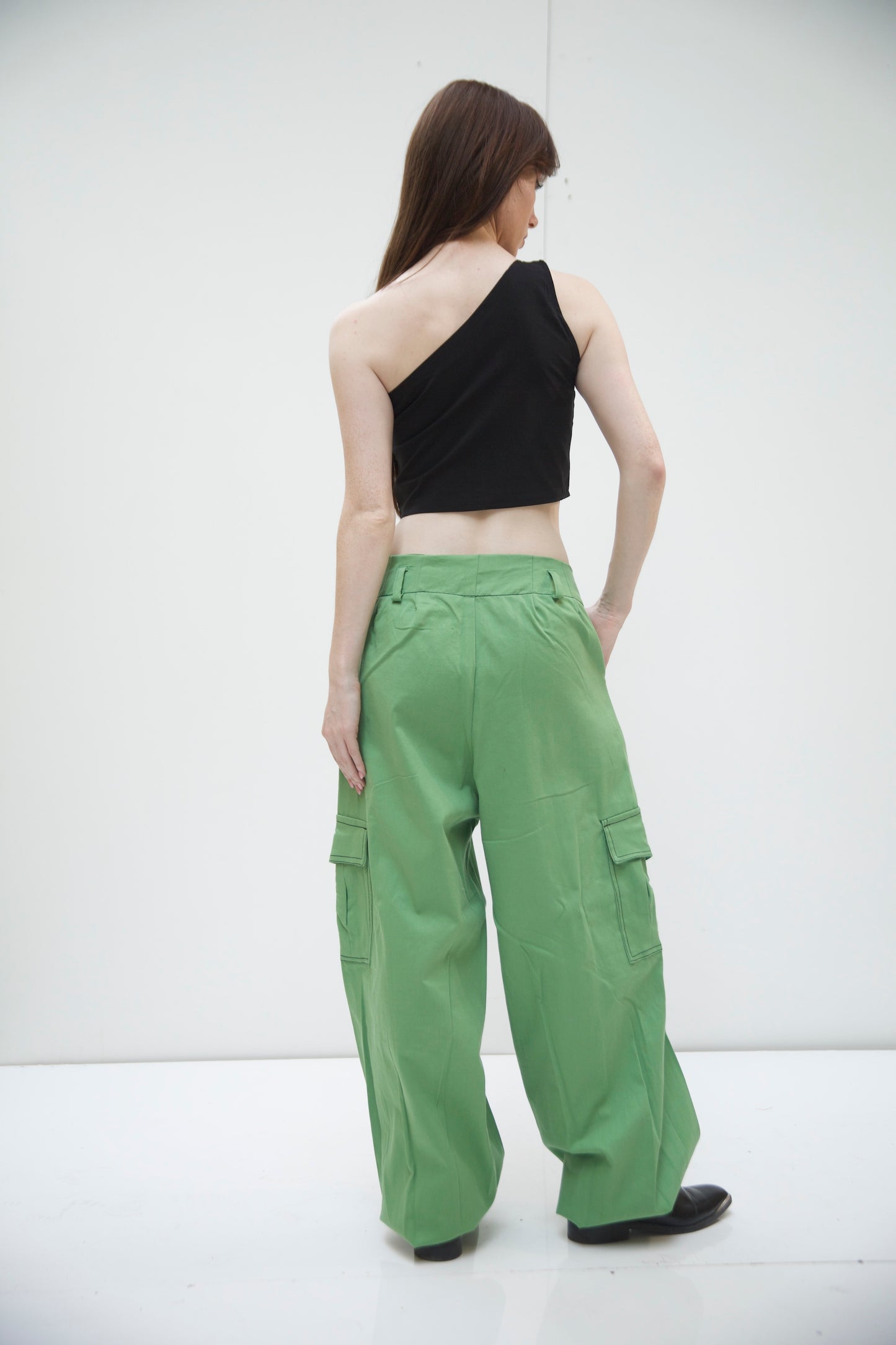 Grass parachute pants