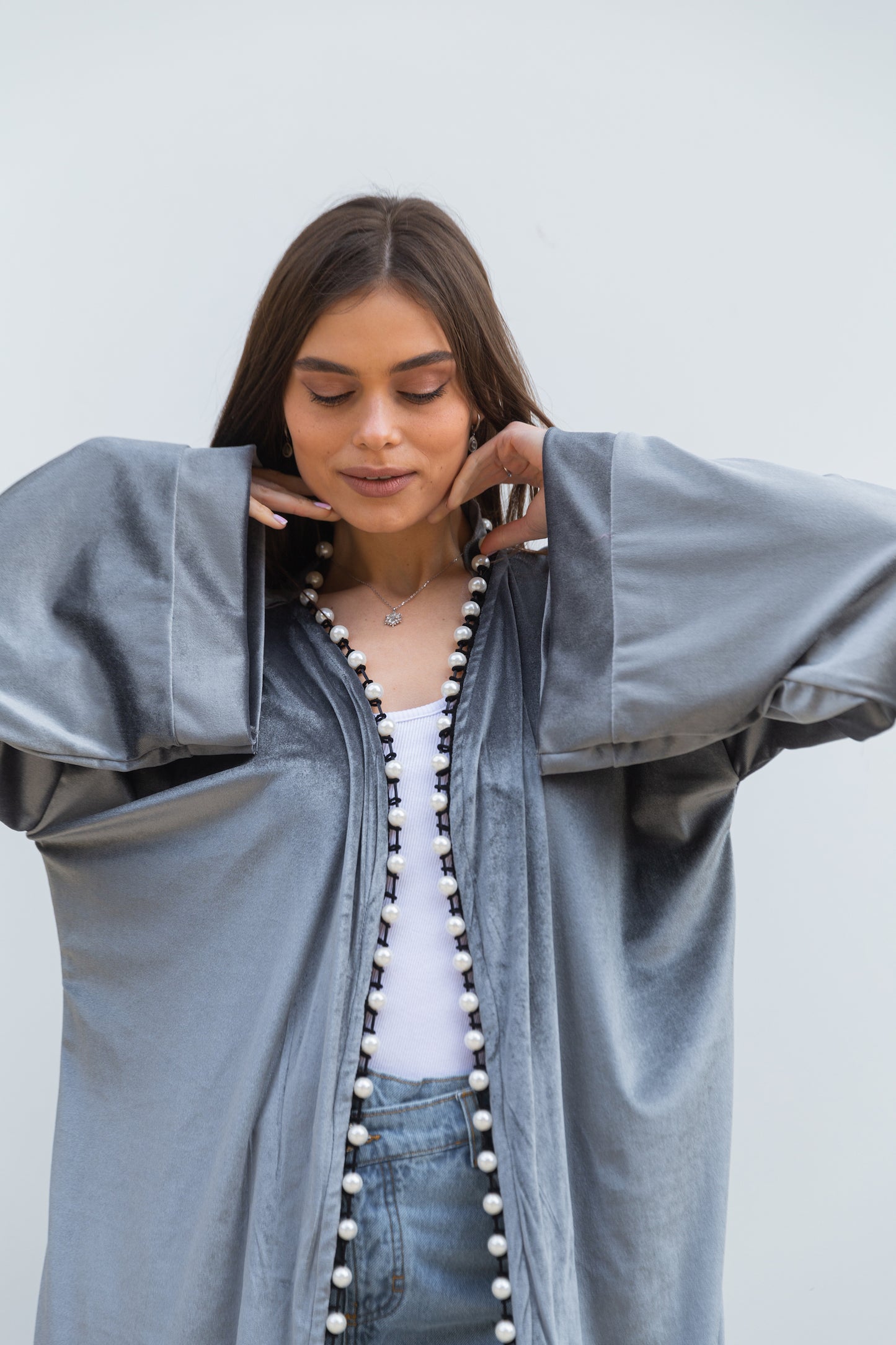Pearl kimono in grey