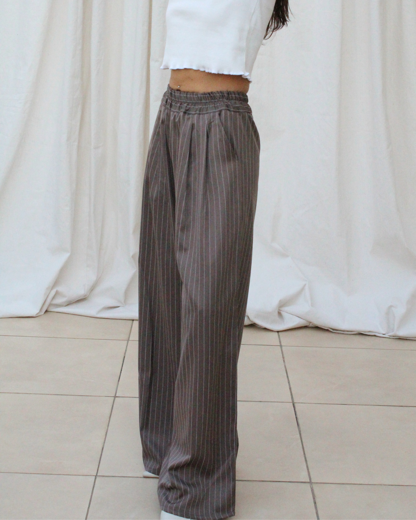 Dance pants in brown