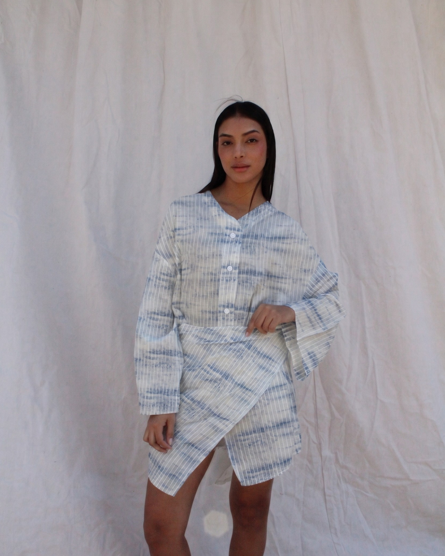 Summer wrap up shirt in wavy blue