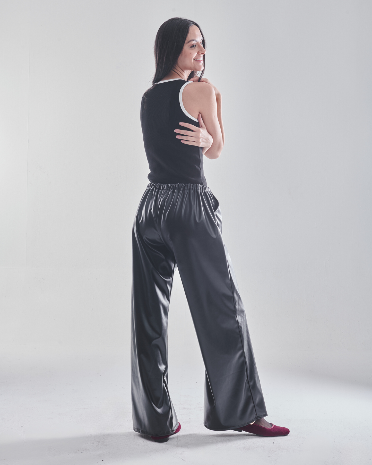 Everyday top in black