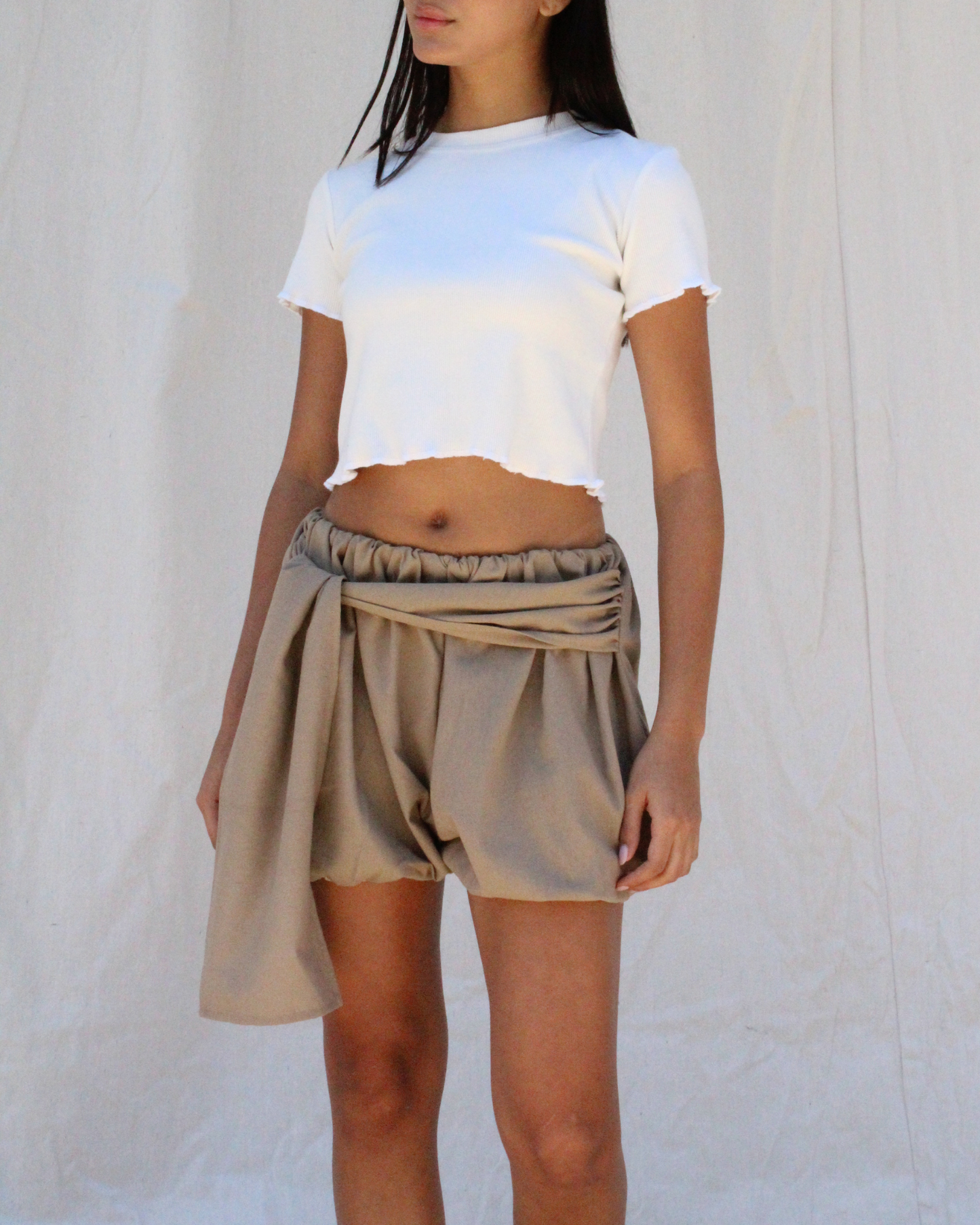 Balloon shorts in brown