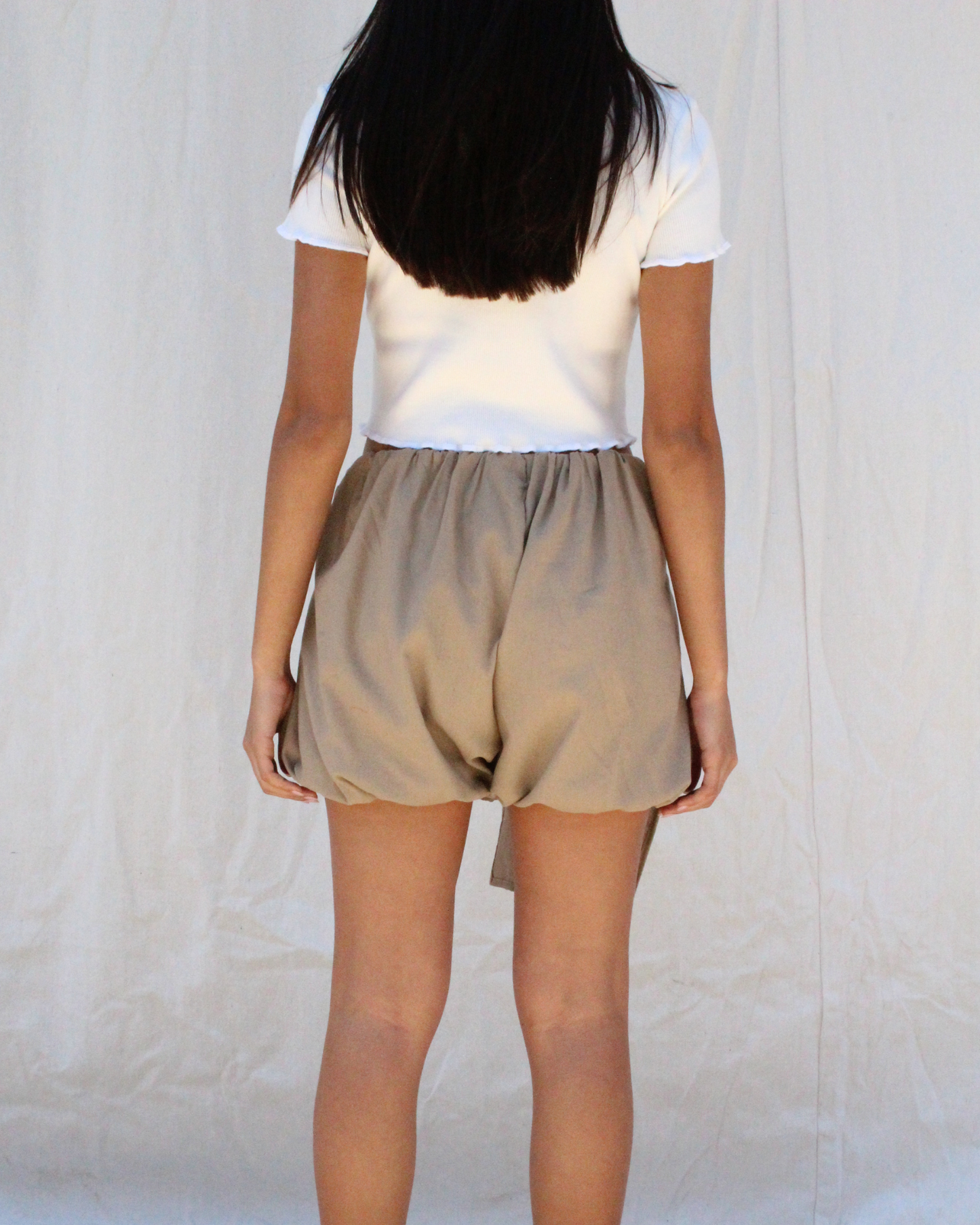 Balloon shorts in brown