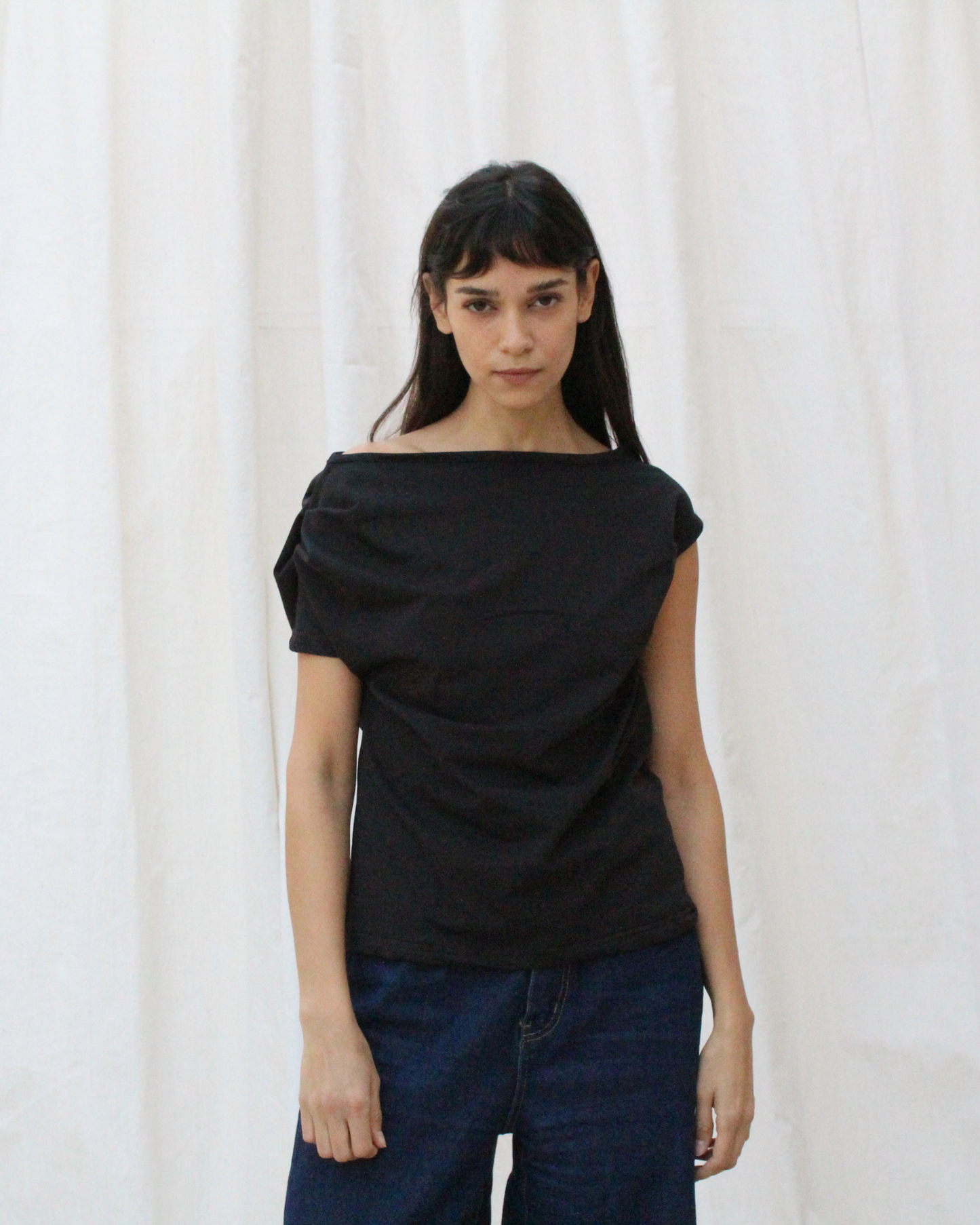 Norma top in black