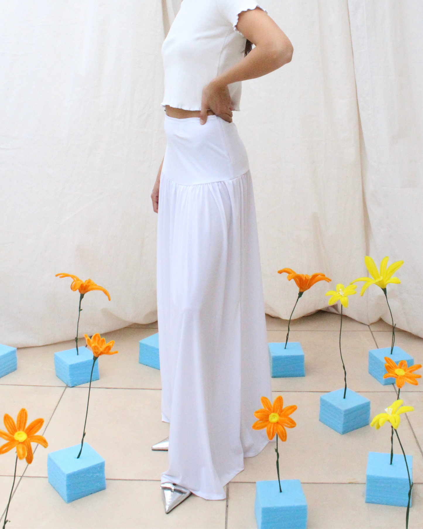 Wave skirt in white