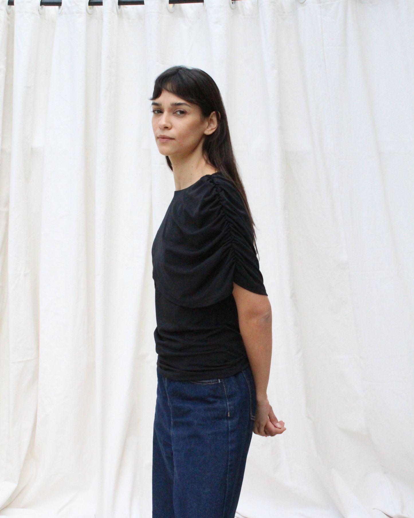 Wave short sleeve top in black