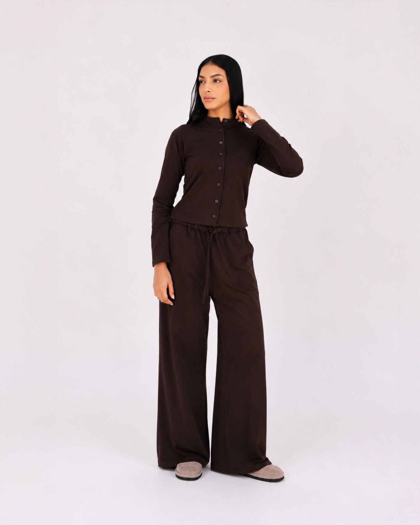 Relaxed set in brown (Long sleeves top + pants)