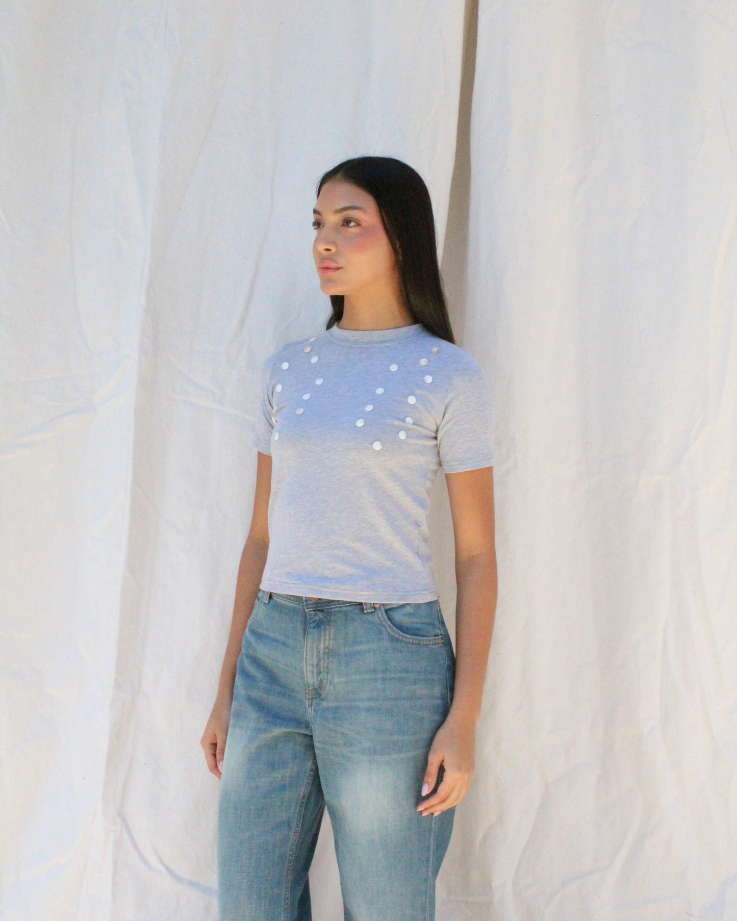 Button top in grey