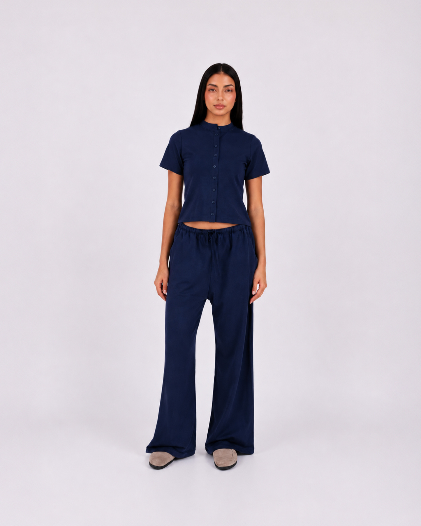 Relaxed set in navy (Top + Pants)
