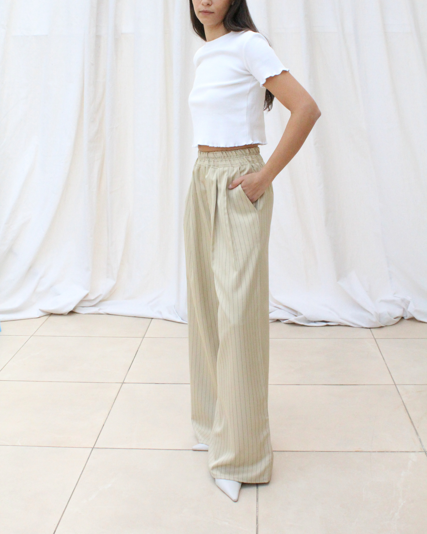 Dance pants in beige