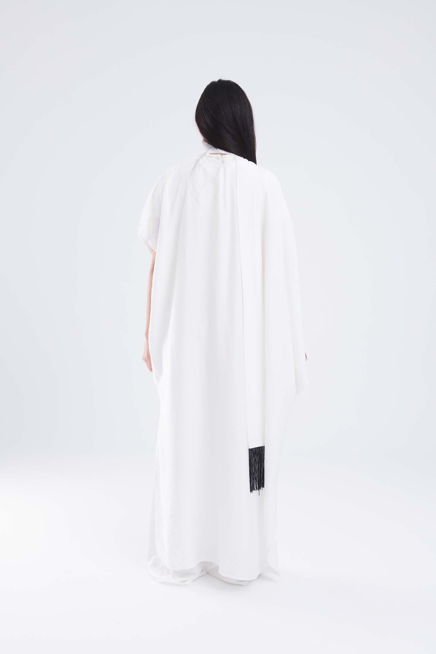 The fringe Set in white (top & pants)