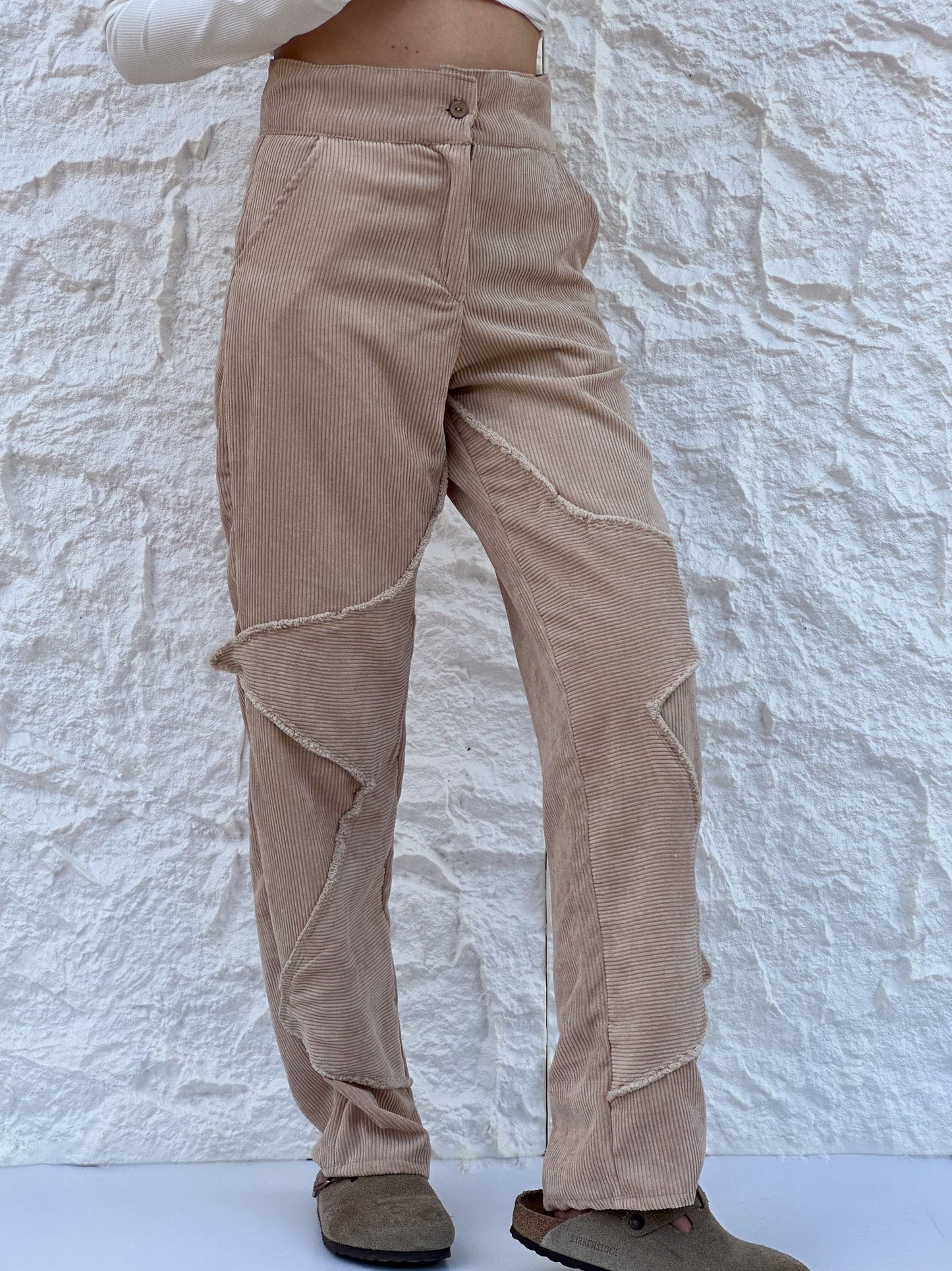 Star pants in beige