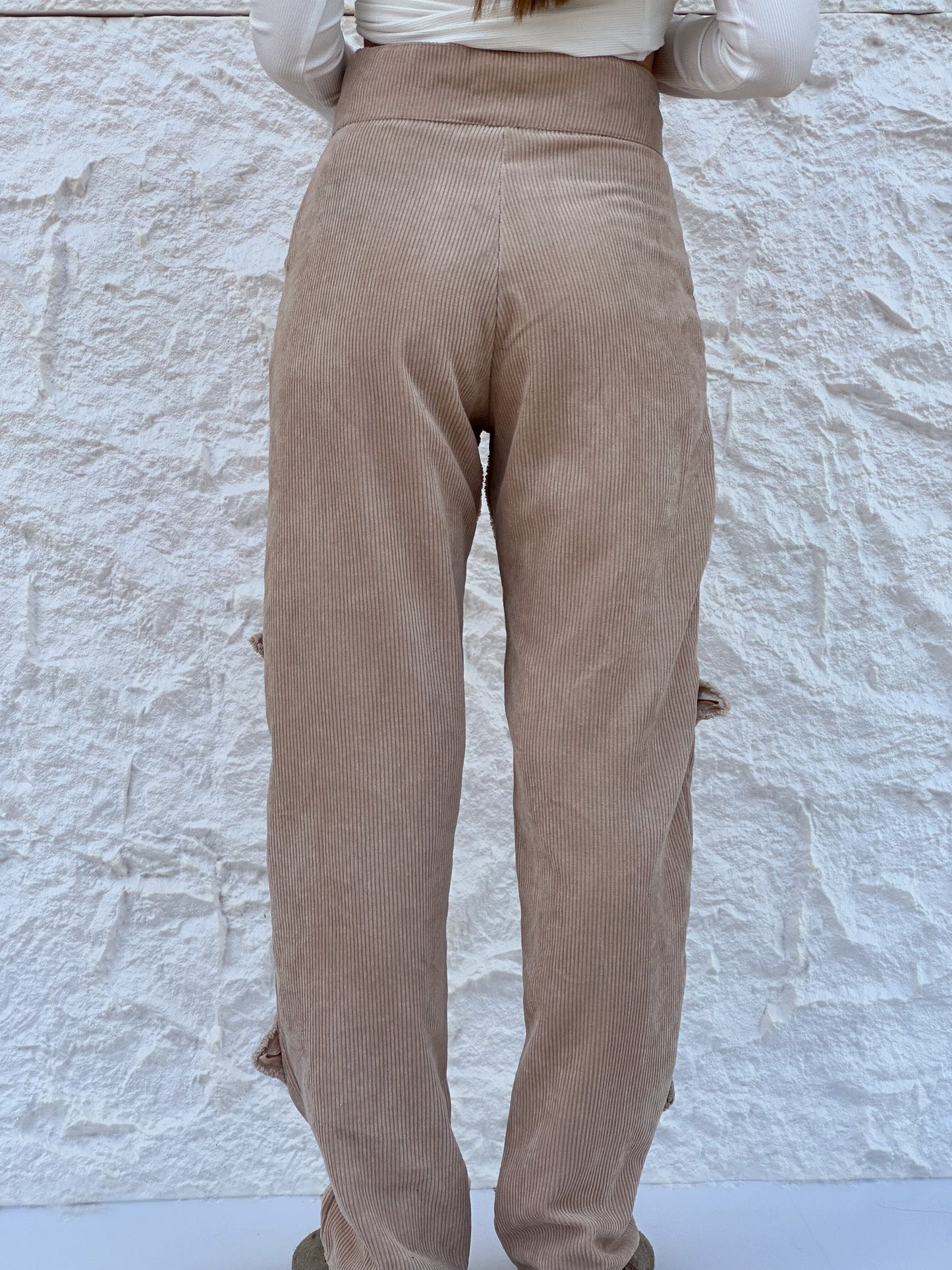 Star pants in beige