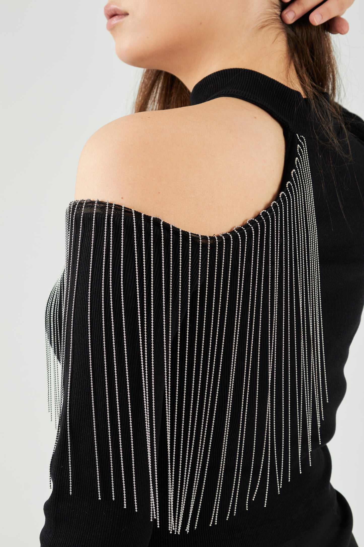 Dangling top