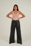 Flow leather pants in black