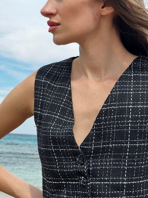 Cheviot vest in black