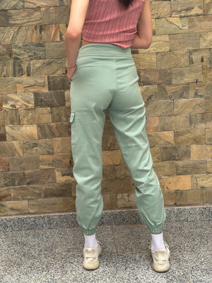 Military pants in turquoise