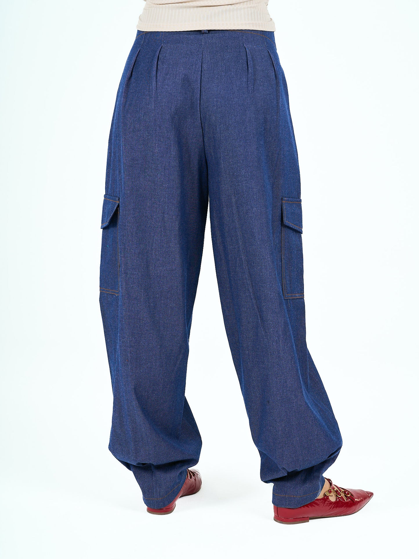 Parachute pants in blue denim