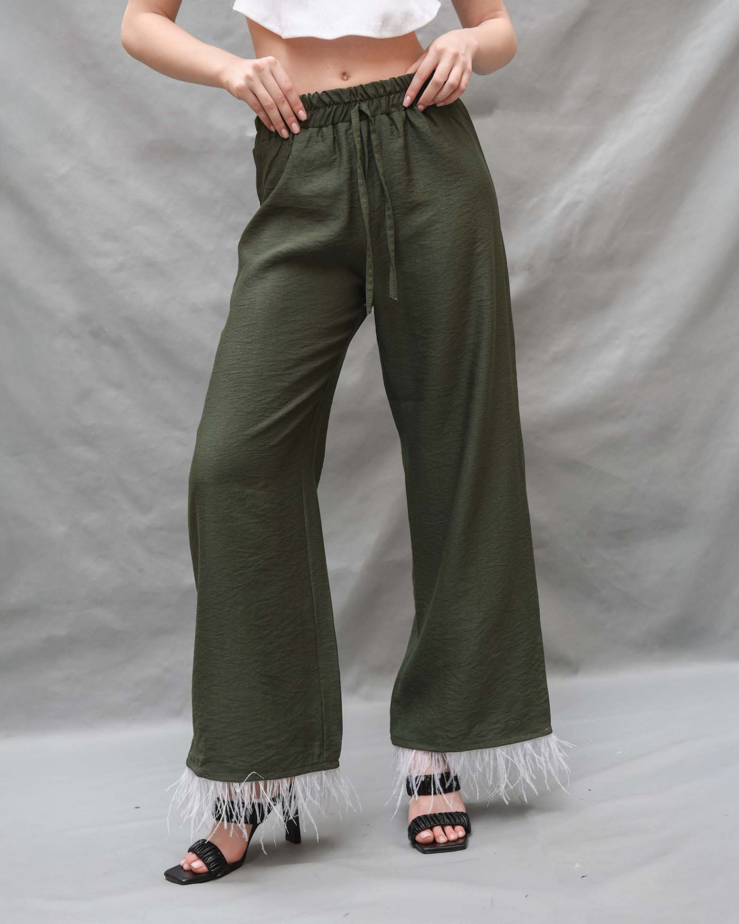 Plume pants in olive