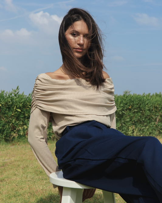 Be mine top in beige