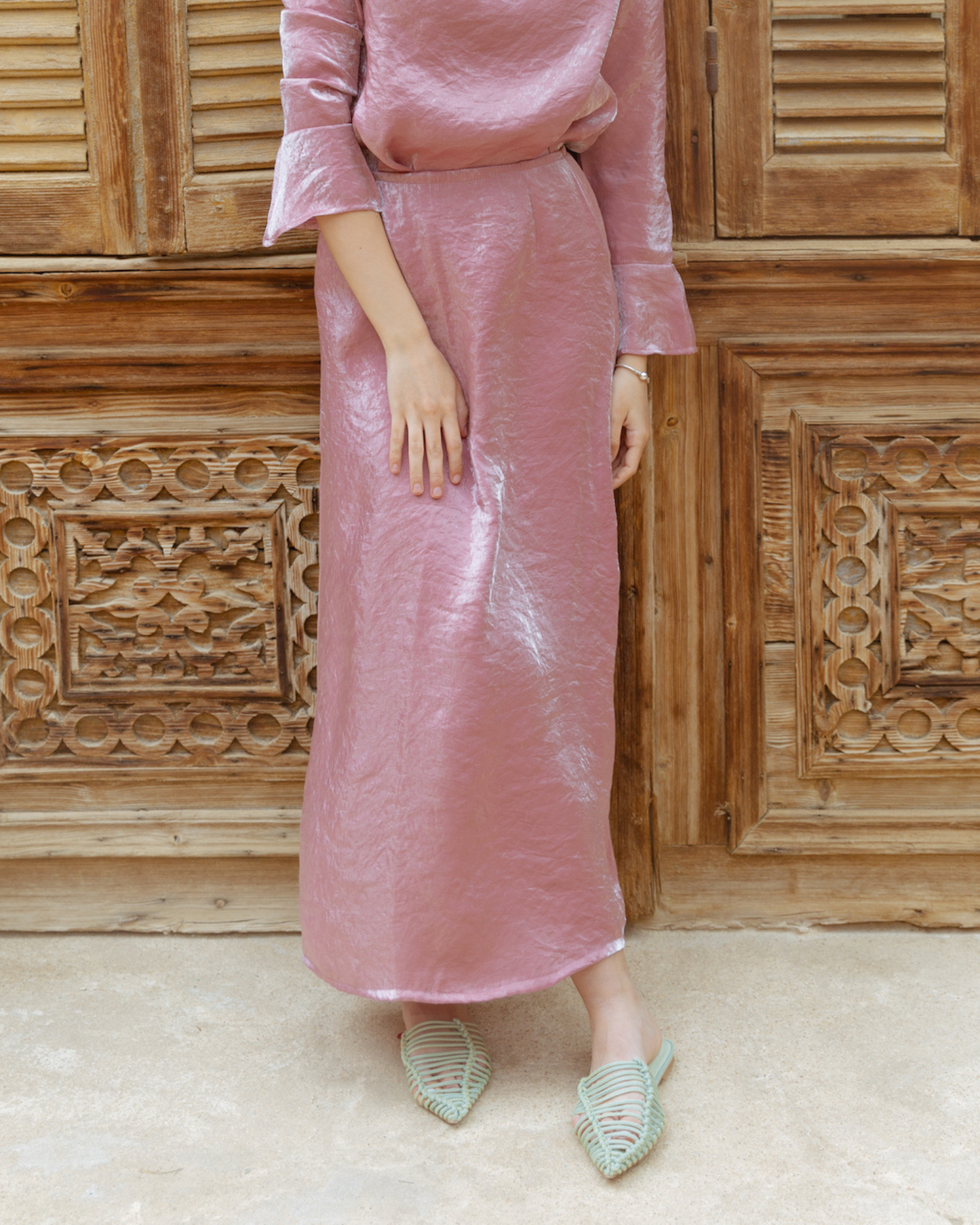 Shimmery maxi skirt in pink