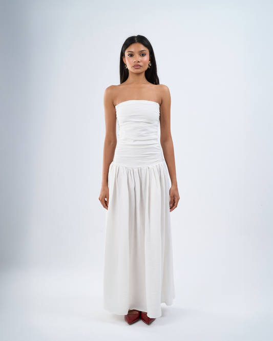 Flatter dress 2.0 in white