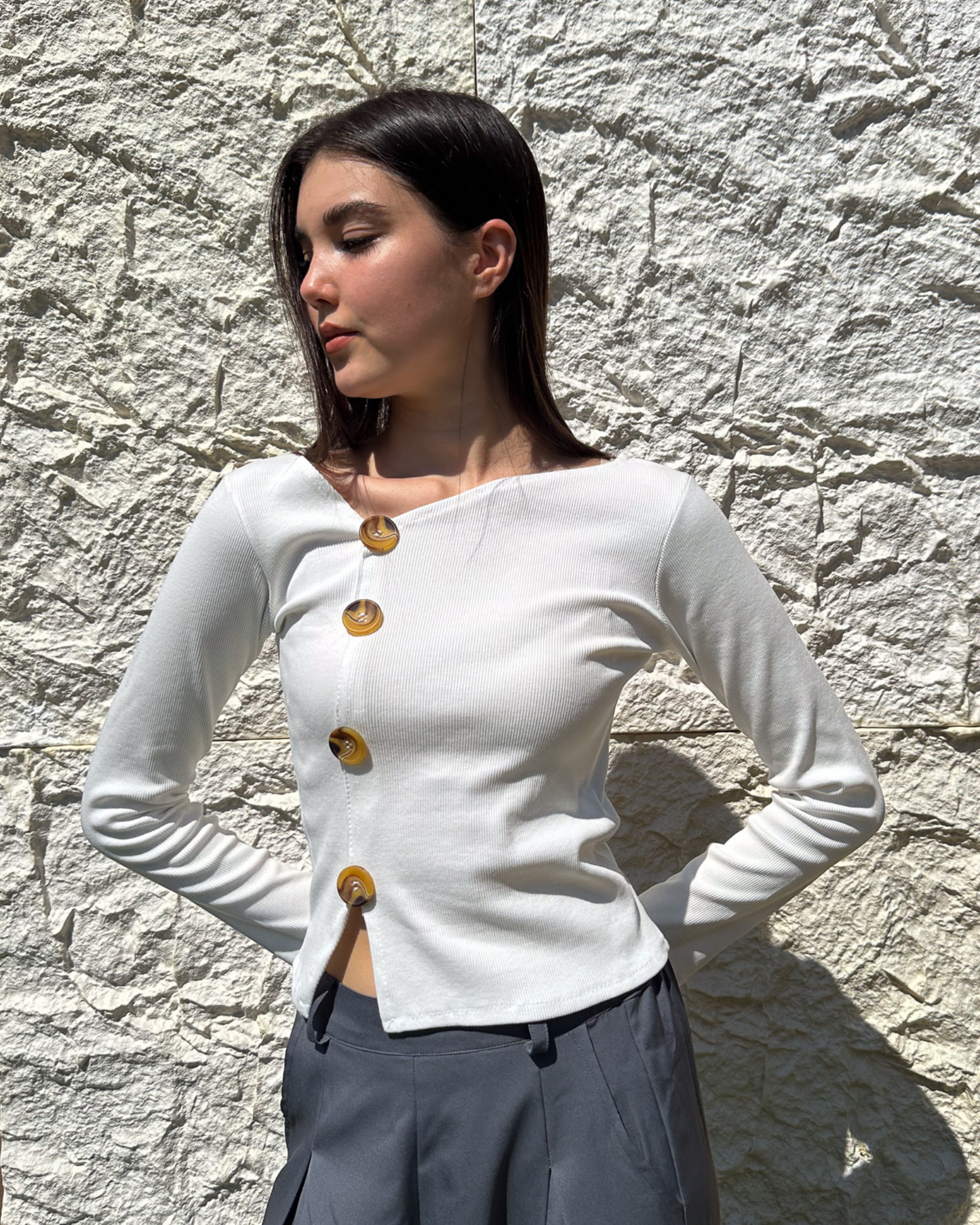 Later top in white