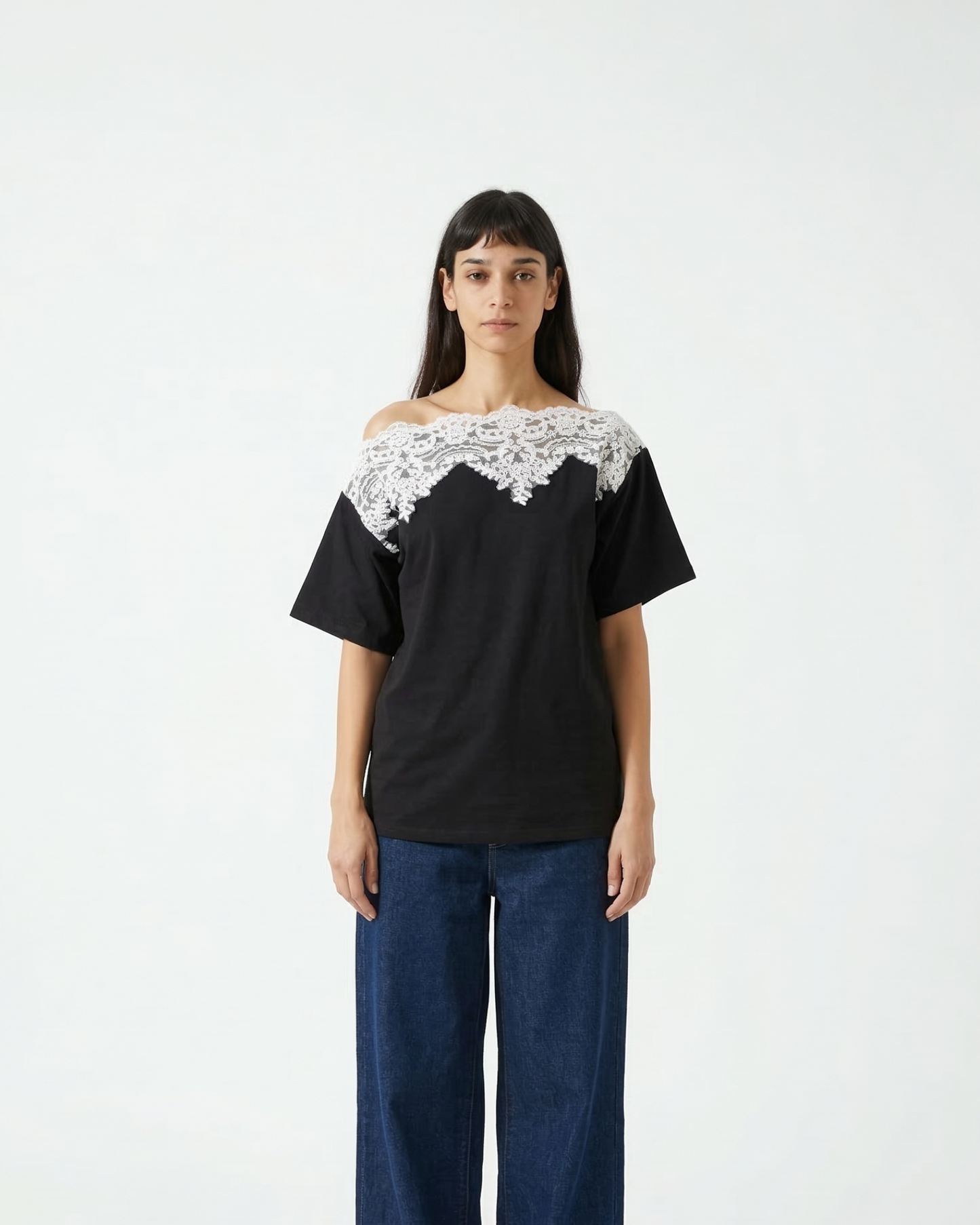 Queen T-shirt in black