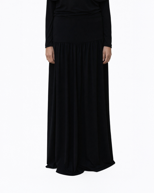 Wave skirt in black