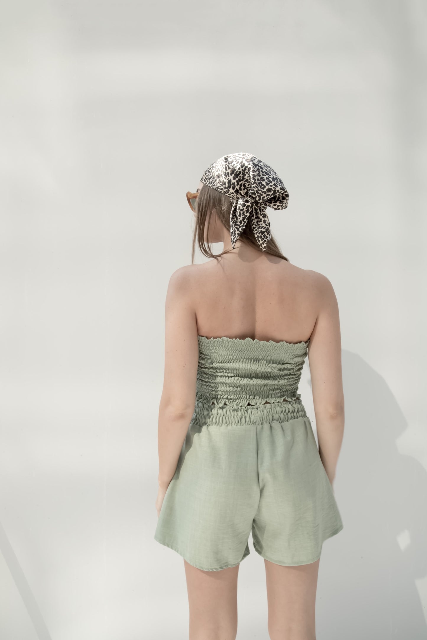 Apple green linen hot shorts