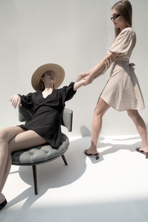 Amanda dress in beige