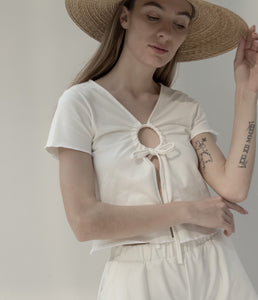 Carry top in white