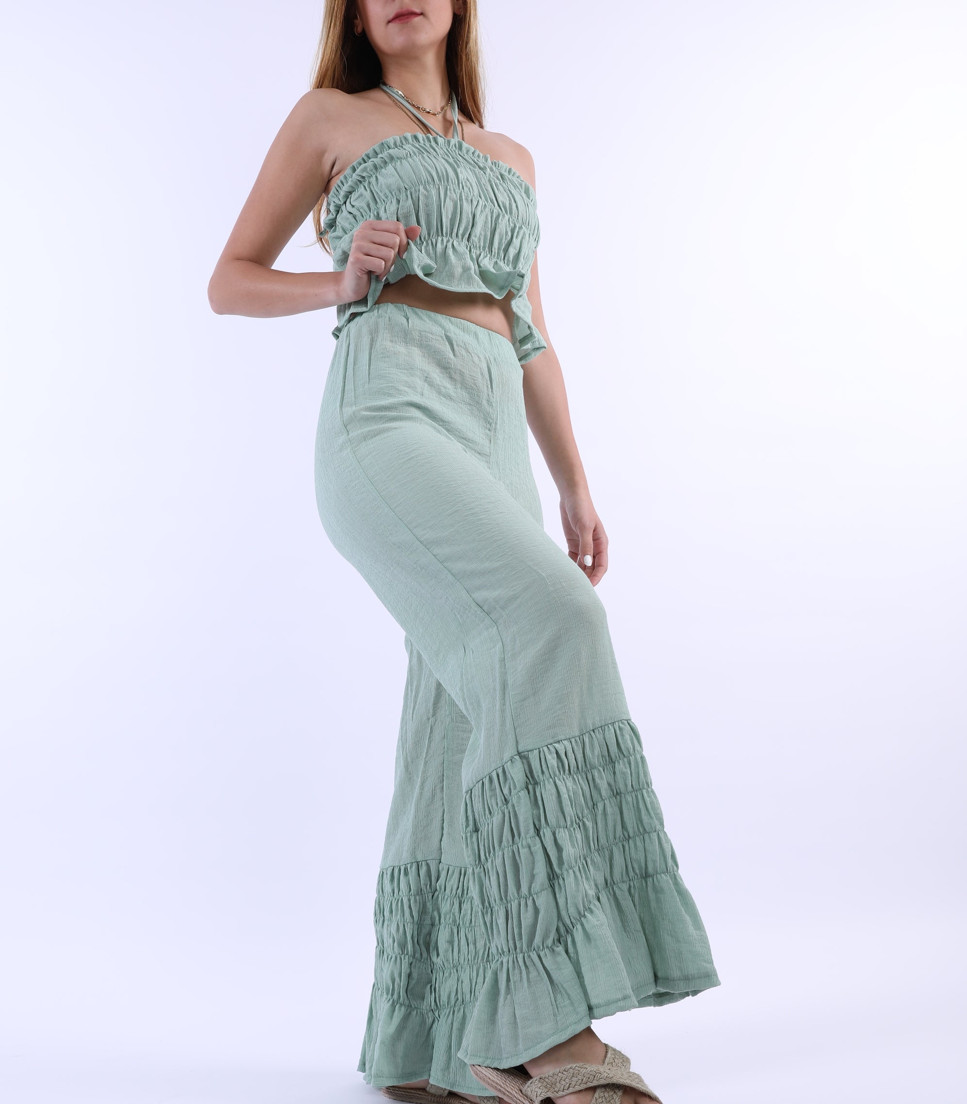Curly pants in turquoise
