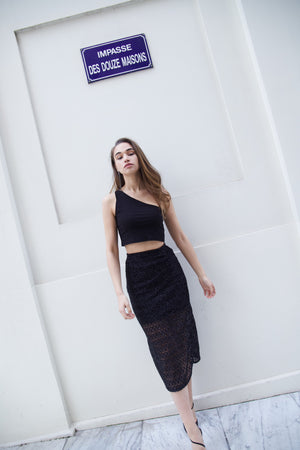 To go basic cropped top