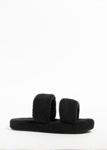 Fluffy Slippers in black