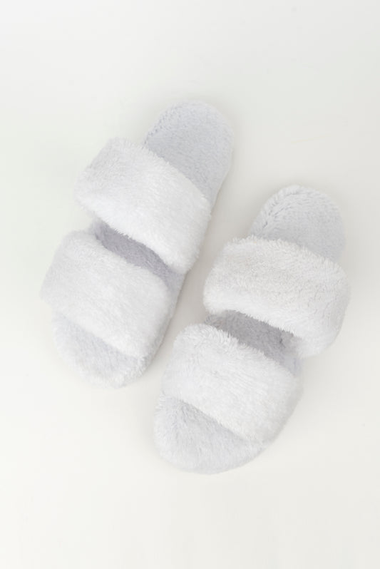 Fluffy Slippers in White