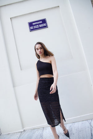 To go basic cropped top