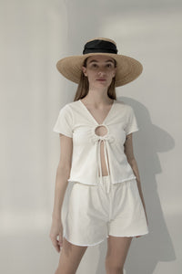 Carry shorts in white