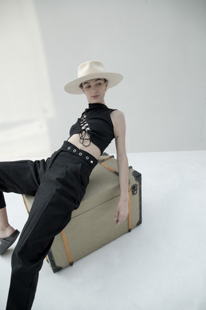 Exclude top in black