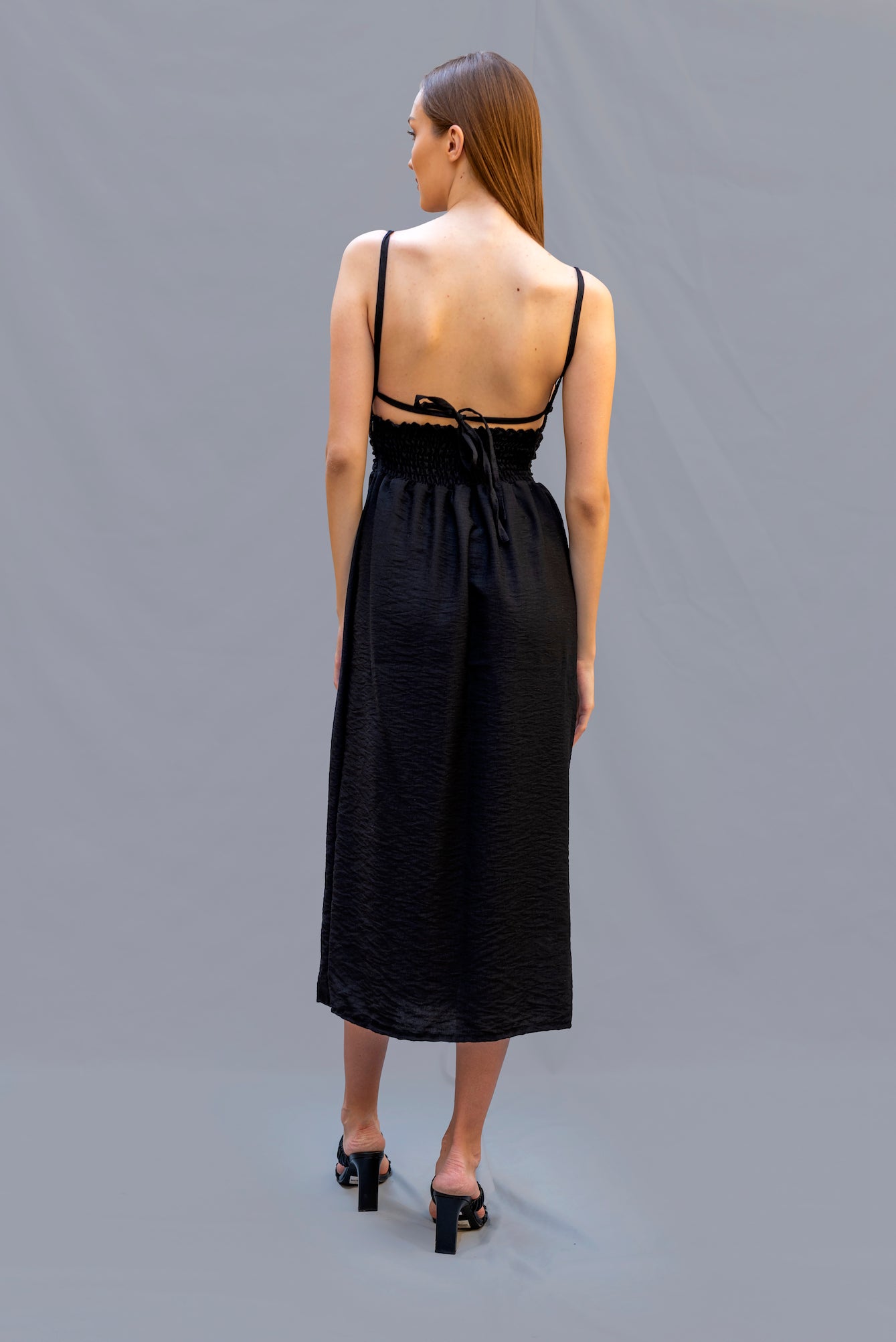 Hey you dress in black