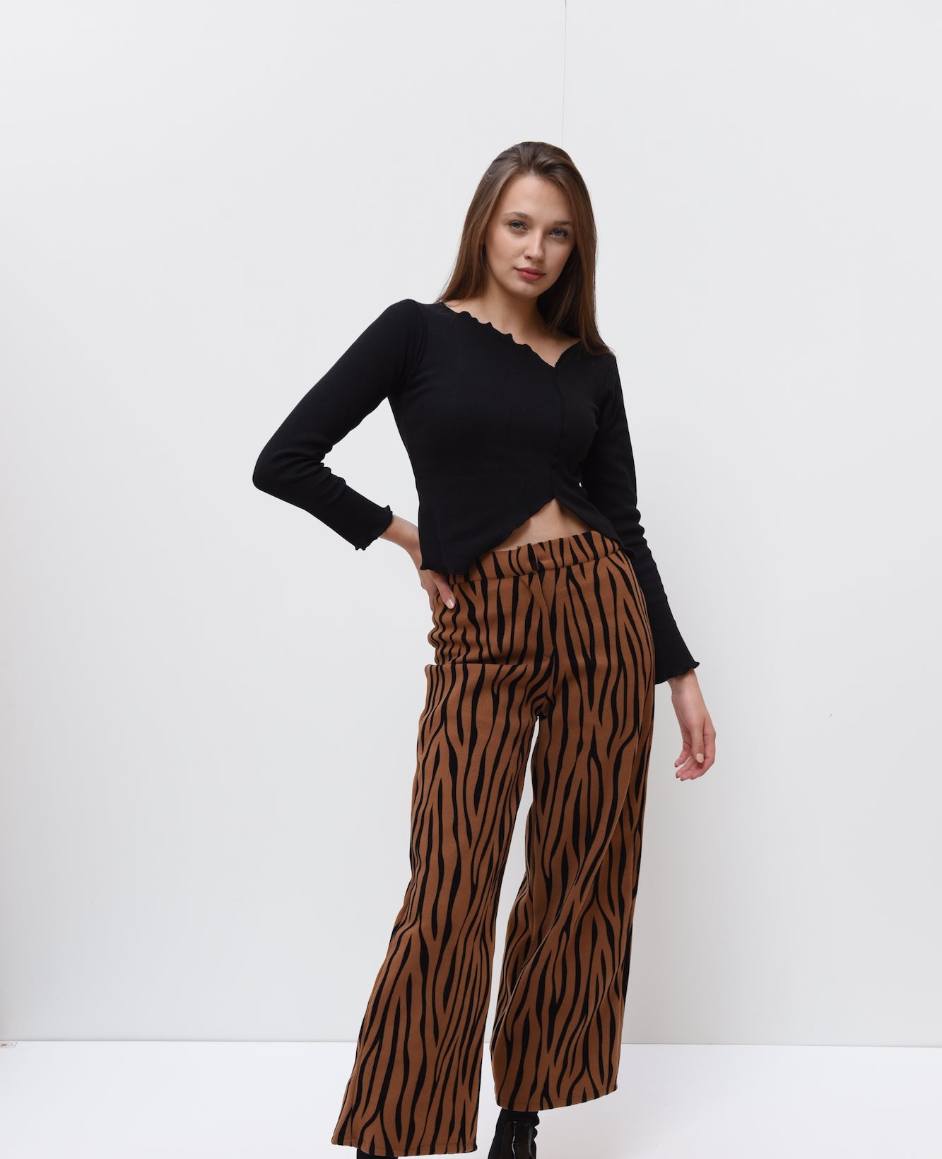 Next top in black